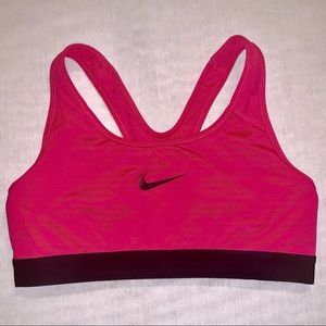 NIKE Sport Bra